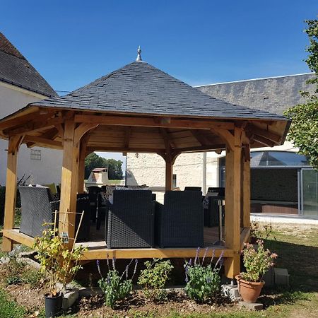 Отель Le Clos De La Briollerie Tauxigny Экстерьер фото