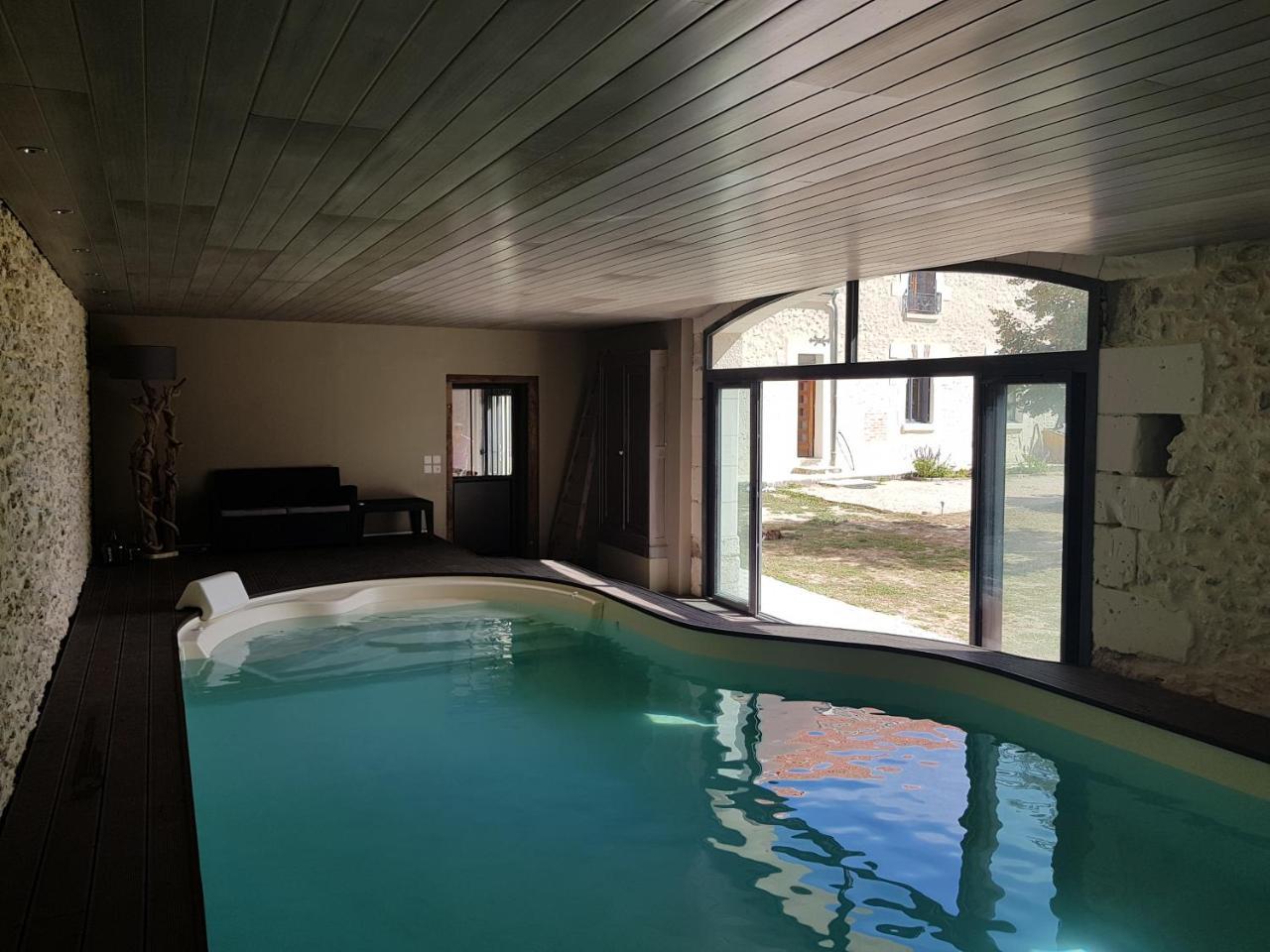 Отель Le Clos De La Briollerie Tauxigny Экстерьер фото